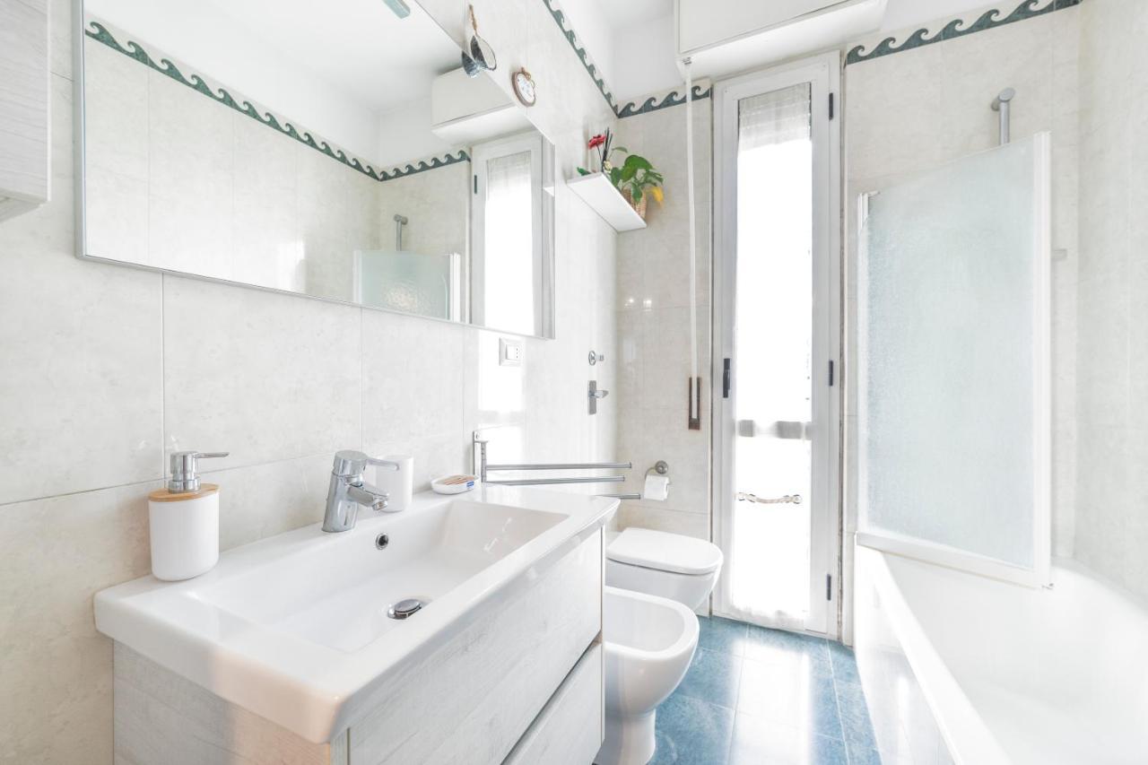 Ferienwohnung Precotto Comfortable Flat With Balcony Mailand Exterior foto