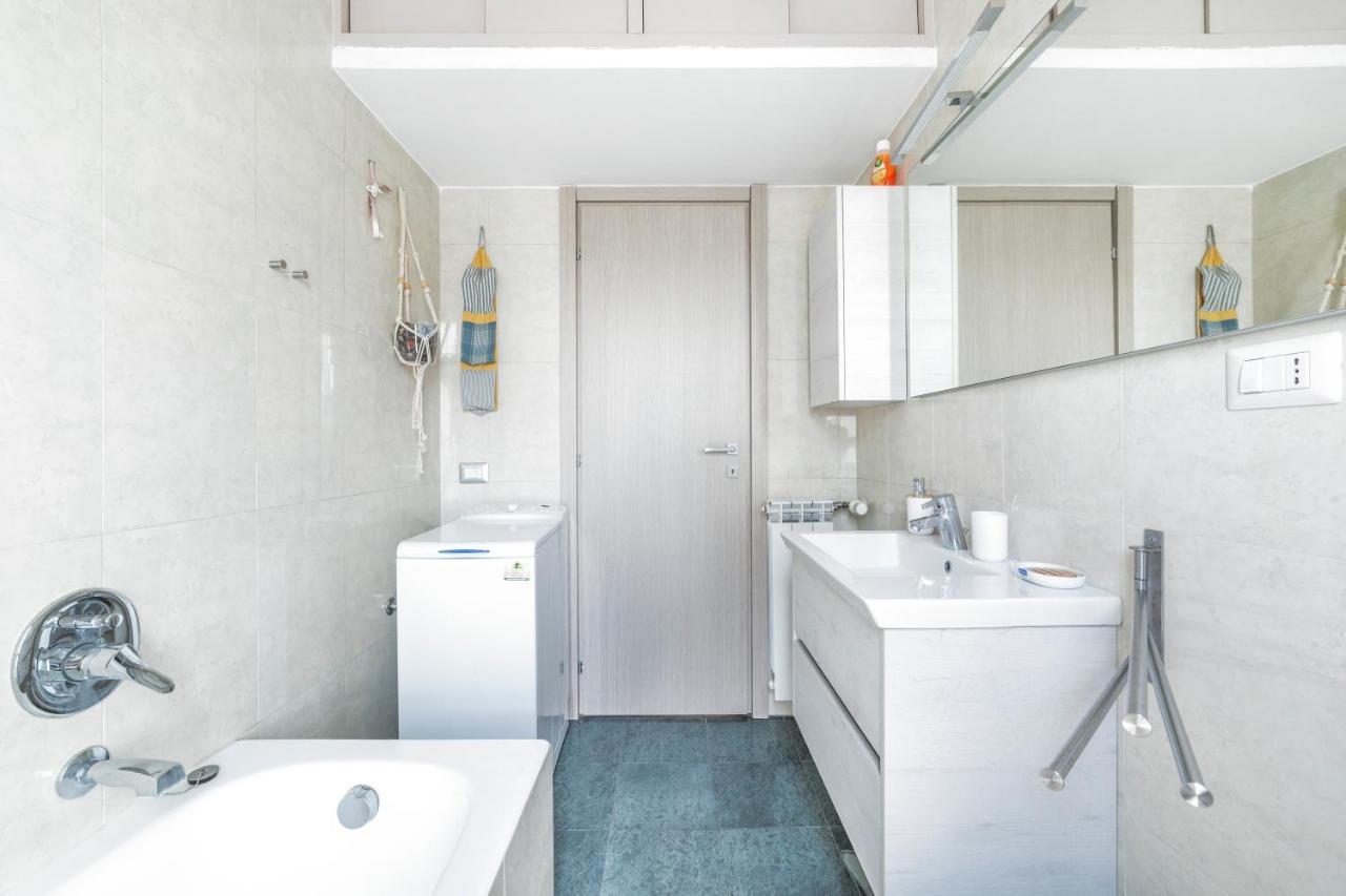 Ferienwohnung Precotto Comfortable Flat With Balcony Mailand Exterior foto